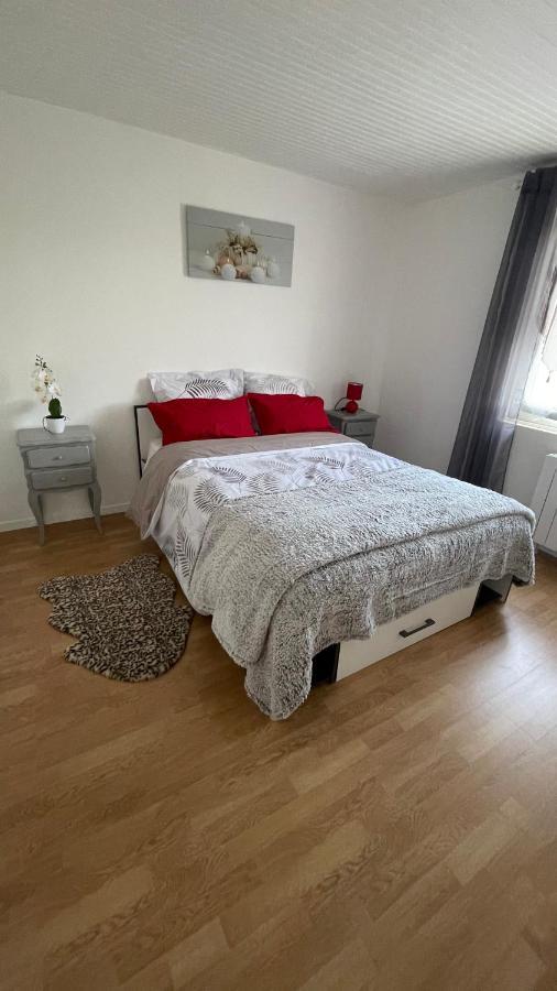 Belle Maison Avec Jardin Rdc T3 De 70M2 Vacances Ou Cure Thermale Rochefort Buitenkant foto
