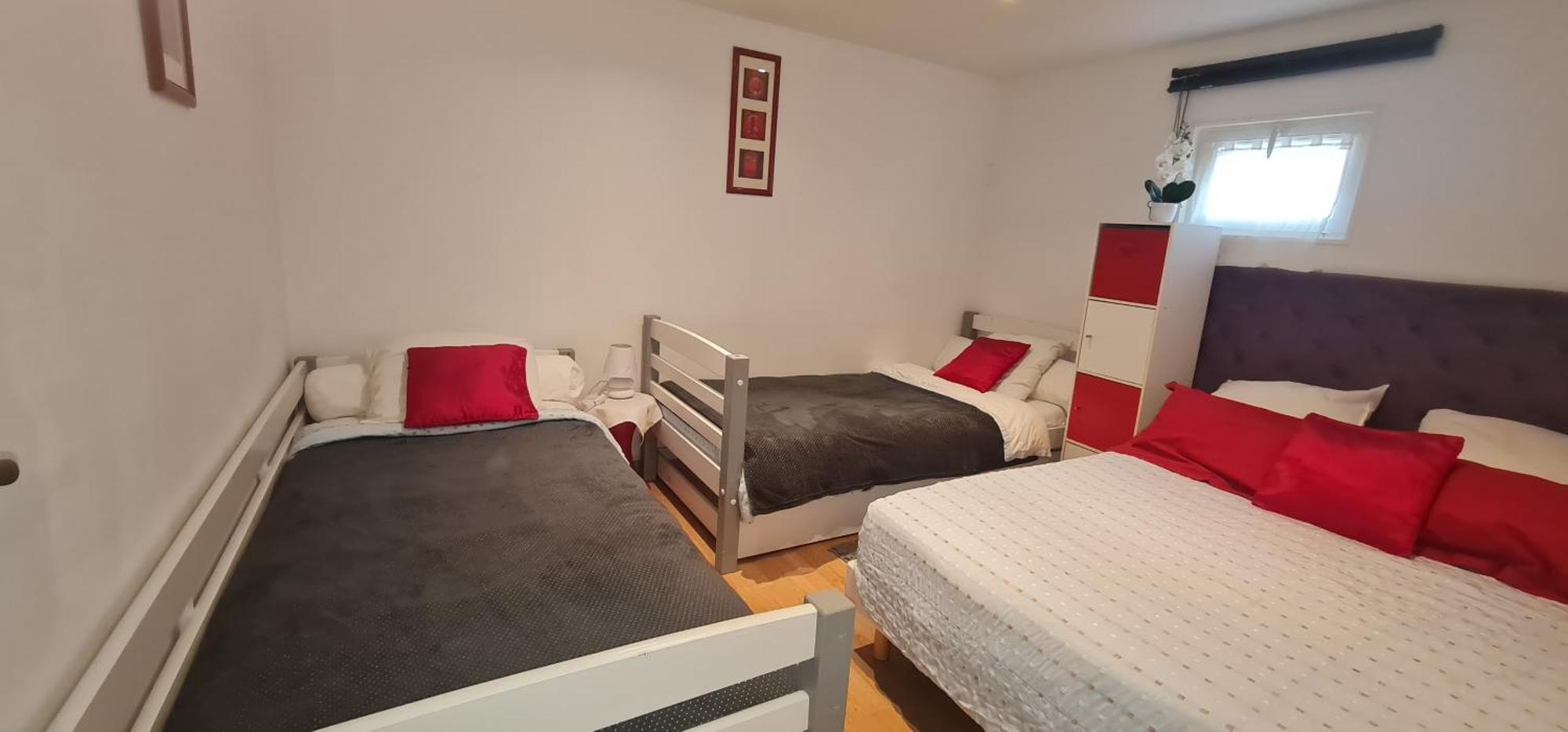 Belle Maison Avec Jardin Rdc T3 De 70M2 Vacances Ou Cure Thermale Rochefort Buitenkant foto